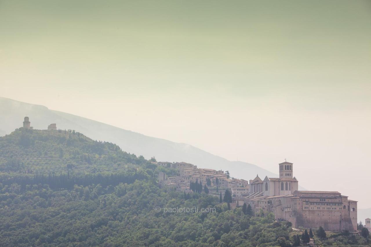 Appartamento Centro Storico Gubbio Eksteriør billede